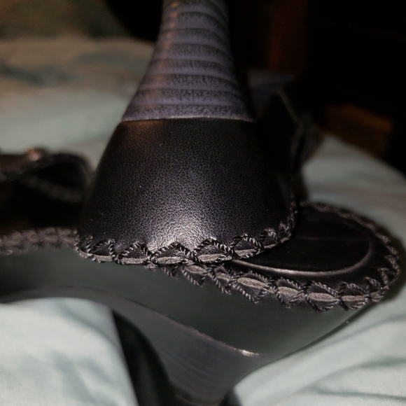 Nicole Leather 2" Heels - Picture 5 of 7